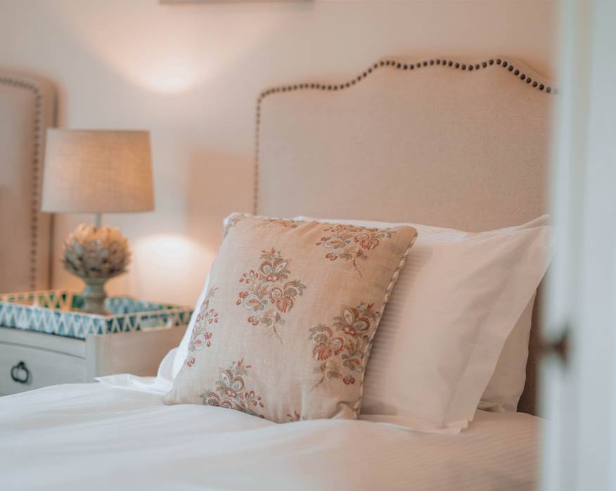 Kinmount House Cottage Bed Detail